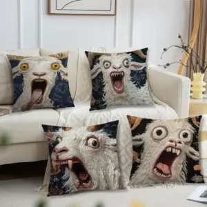 Vier Kissenbezüge mit schreienden Ziegengesichtern auf dunklem Blumenmuster auf einem hellen Sofa