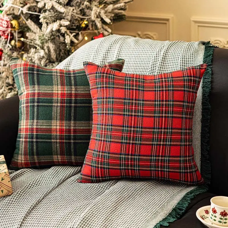 Weihnachten Kissenhülle 50 × 50 cm mit Schottenkaro – Bild 3