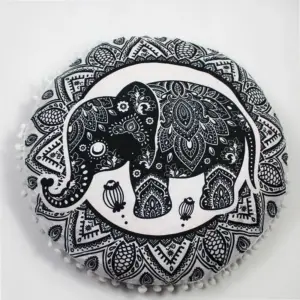 Rundes Kissen mit schwarz-weißem Elefanten-Mandala und Bommelkante