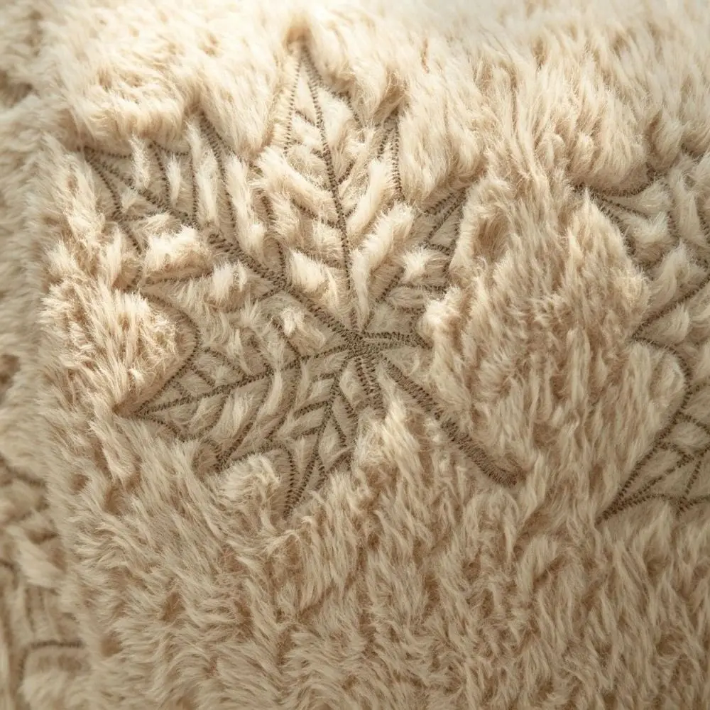 Kissenbezug flauschig mit Ahornblättern, Herbstdeko – Bild 4