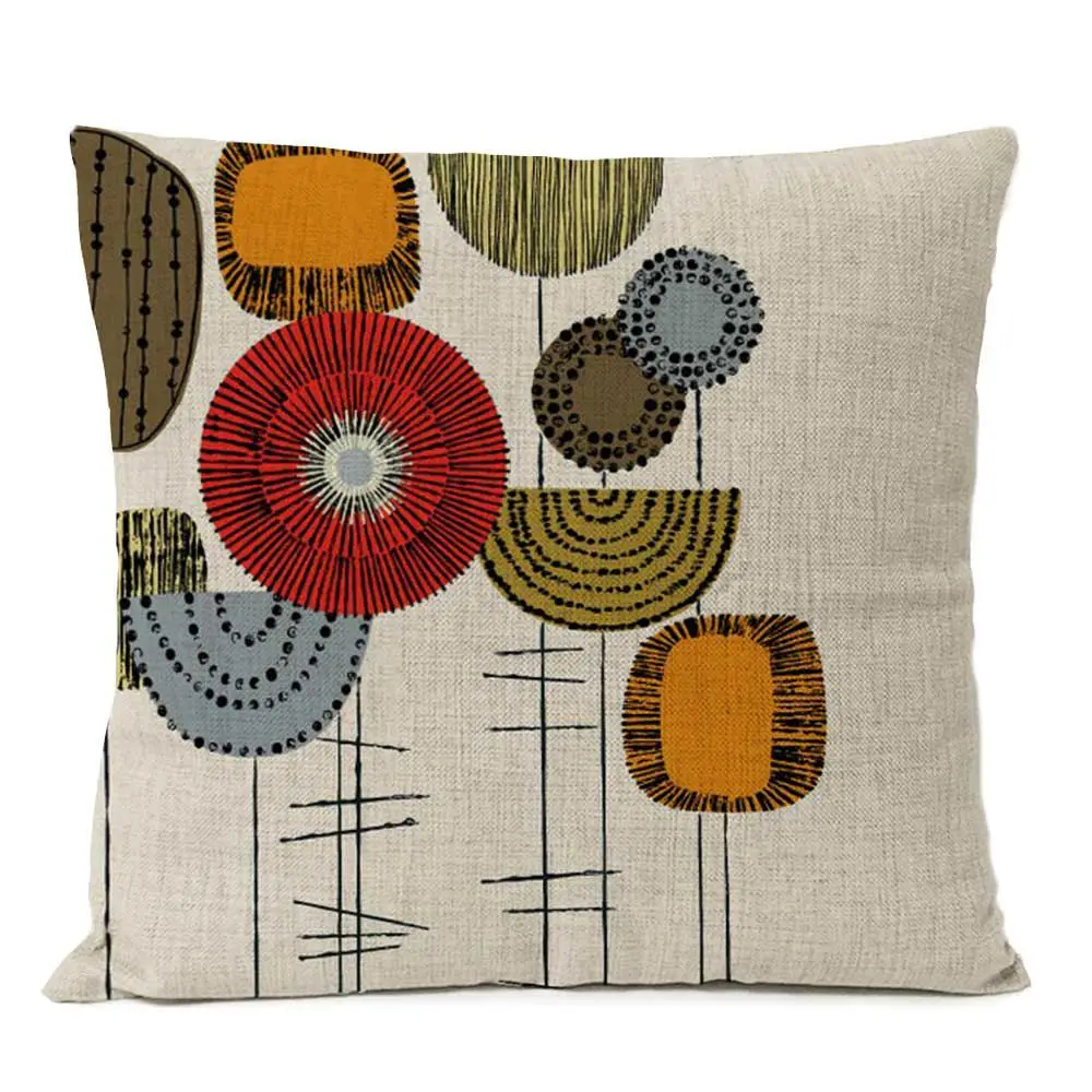 Kissenbezug mit grafischen Blumen und Formen, bedruckt – Beige – Rotblüten