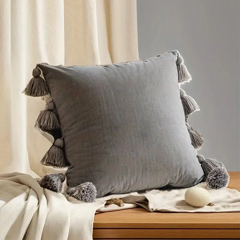 Kissenhülle Beige Boho mit Quasten – Grau