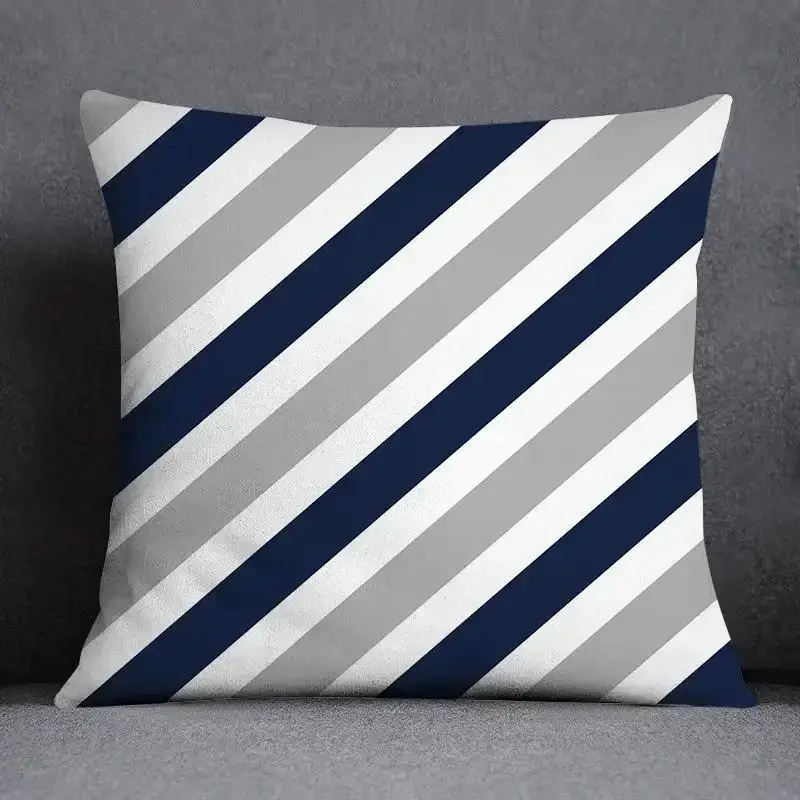 Kissenbezug 45x45 mit geometrischem Muster in Marineblau – Grau – Diagonal
