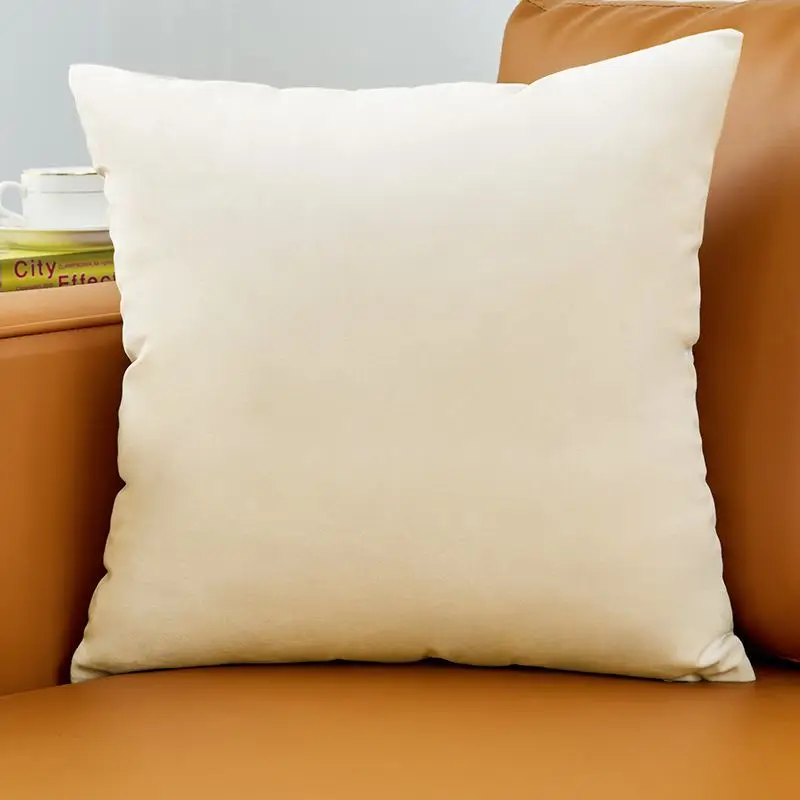 Kissenbezug 40 × 40 cm in Samtoptik, einfarbig und weich – Creme